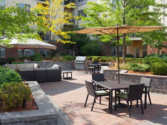 Avalon at Chestnut Hill – Furnished apartments in Chestnut Hill, MA