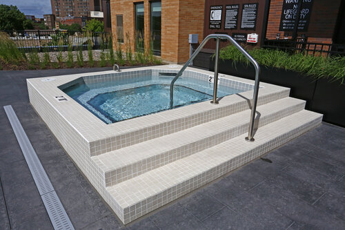 Jacuzzi Spa